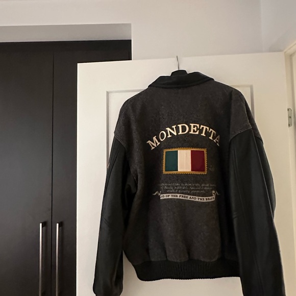 Mondetta Other - Italia Men's Black and Gray Bomber Jacket. MONDETTA